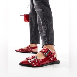 Steve Madden Red Heeled Patent Leather Shoes size 7M